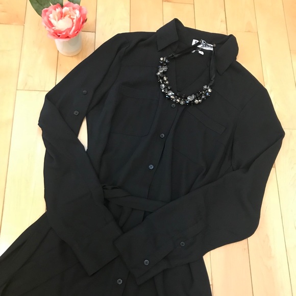 Express Dresses & Skirts - Express Pocket Dress